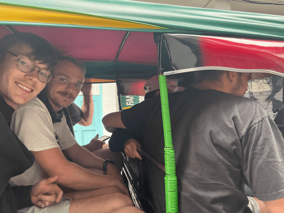 tuktuk