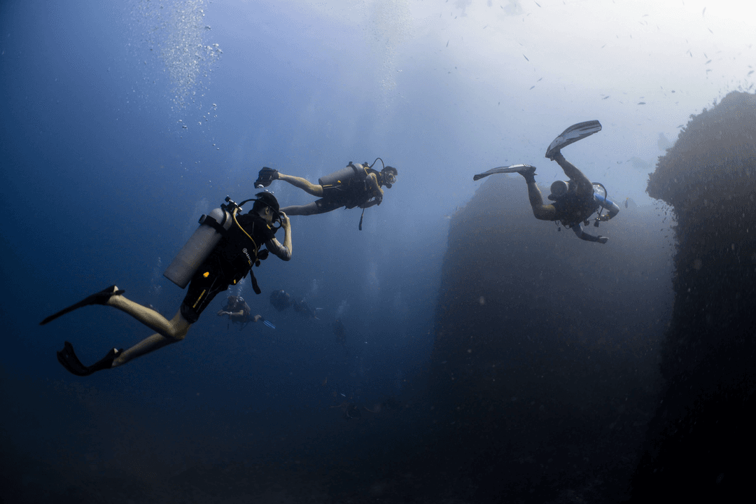 scuba explore